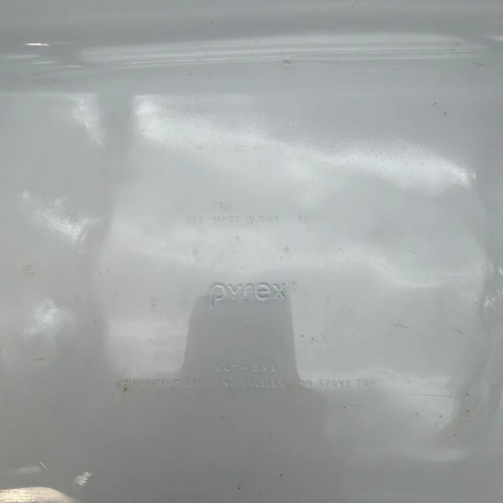 Vintage PYREX 13